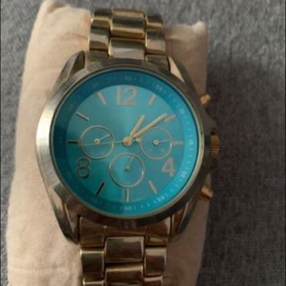 Akribos watch